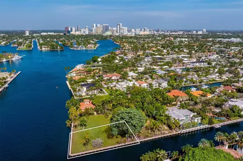 1000 Riviera Isle Dr, Fort Lauderdale, FL 33301