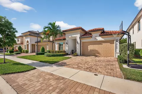 12155 N Baypoint, Parkland, FL 33076