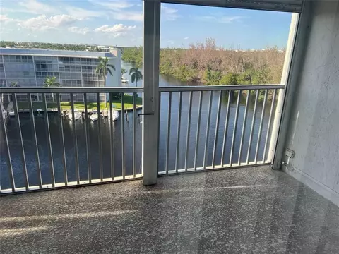 1537 E Hillsboro #839, Deerfield Beach, FL 33441