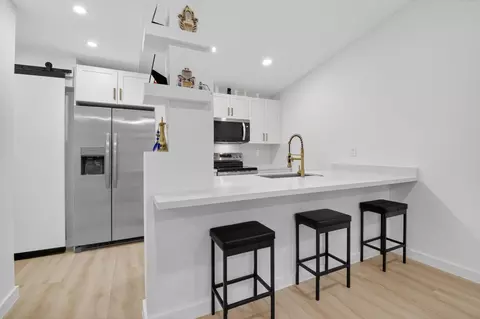 9430 Boca Cv #214, Boca Raton, FL 33428