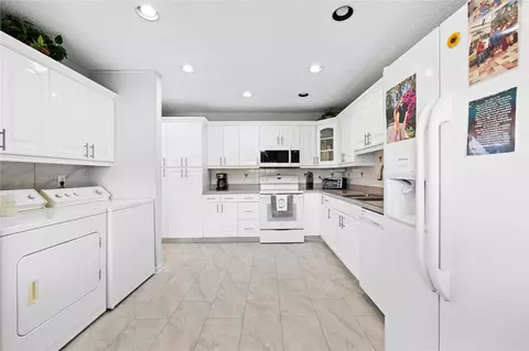 1621 NW 20th Ave #203, Delray Beach, FL 33445
