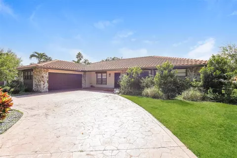 9468 NW 2nd St, Coral Springs, FL 33071