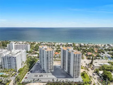 2715 N Ocean #4E, Fort Lauderdale, FL 33308