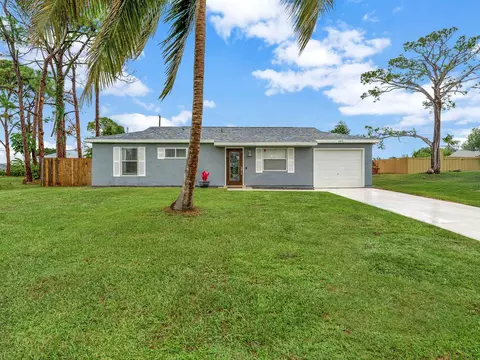 660 SW 25th St, Vero Beach, FL 32962