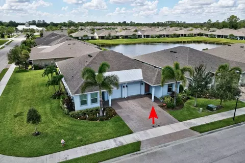 6105 Red Maple Mnr, Vero Beach, FL 32966