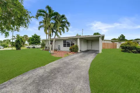 6298 NW 15th St, Margate, FL 33063