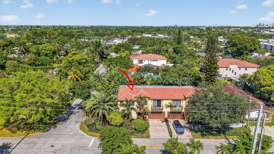 View/Area - 1747 NE 12th St #1747, Fort Lauderdale, FL 33304 photo 3 of 6