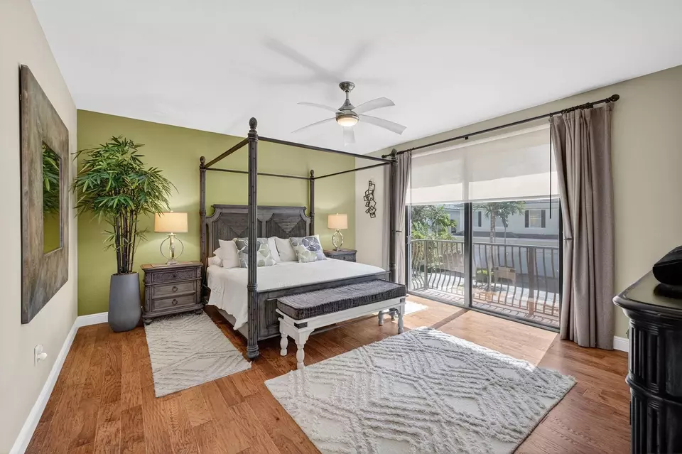 Bedroom - 1747 NE 12th St #1747, Fort Lauderdale, FL 33304 photo 1 of 5