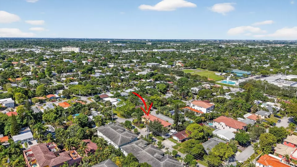 View/Area - 1747 NE 12th St #1747, Fort Lauderdale, FL 33304 photo 6 of 6