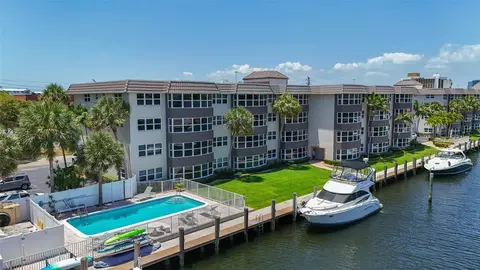 3121 NE 51 #406E, Fort Lauderdale, FL 33308