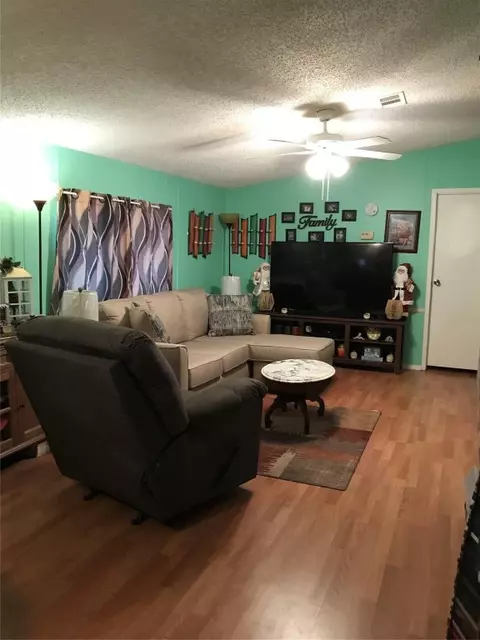 1192 Chobee St, Okeechobee, FL 34974 photo 5