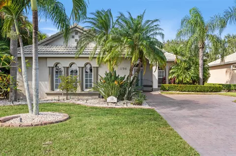 1198 NW Mossy Oak Way, Jensen Beach, FL 34957