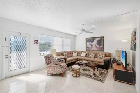 3014 Oakridge A #3014, Deerfield Beach, FL 33442