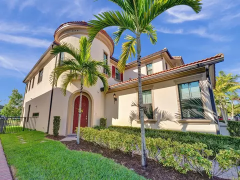 9345 Carrington Ave, Parkland, FL 33076