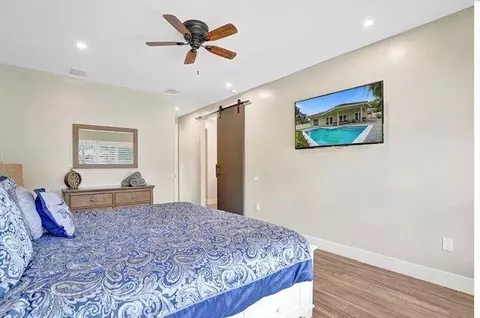 Bedroom - 2622 NE 27th Ave, Lighthouse Point, FL 33064 photo 1 of 5
