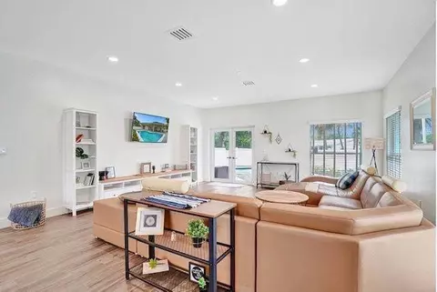 Living - 2622 NE 27th Ave, Lighthouse Point, FL 33064 photo 1 of 1