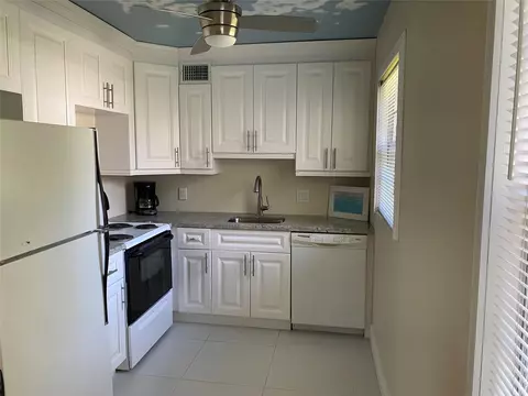 209 Ventnor M #209, Deerfield Beach, FL 33442