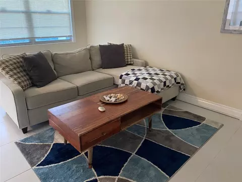 209 Ventnor M #209, Deerfield Beach, FL 33442