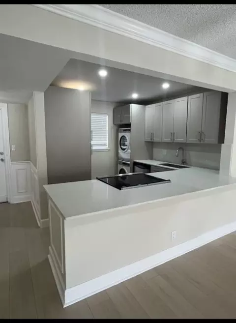 2960 Riverside Dr #216, Coral Springs, FL 33065