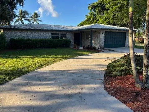 8244 NW 6th St, Coral Springs, FL 33071