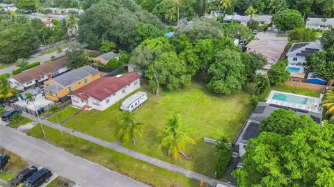 23 NE 116th St, Miami, FL 33161