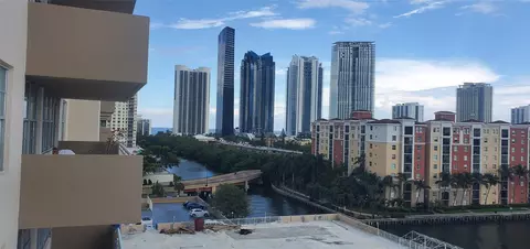 250 174th St #819, Sunny Isles Beach, FL 33160