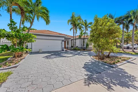16757 NW 91st, Miami Lakes, FL 33018