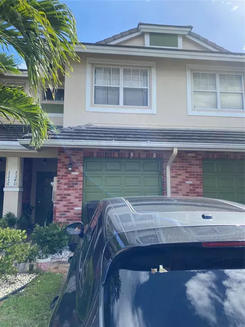 3340 NW 29th, Lauderdale Lakes, FL 33311