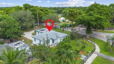 1005 NW 123rd St, North Miami, FL 33168