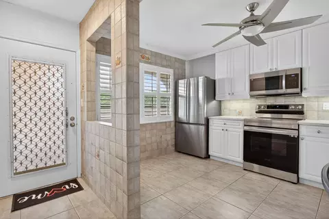 2301 Lucaya #M4, Coconut Creek, FL 33066