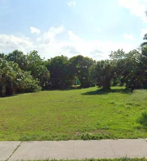 56445664 SE 45th Ave, Stuart, FL 34997