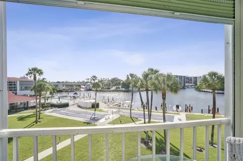 105 NE 19th Ave #352, Deerfield Beach, FL 33441