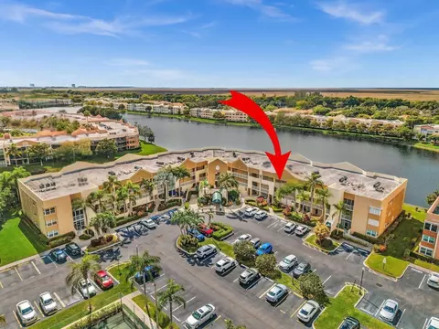 7377 Granville Dr #311, Fort Lauderdale, FL 33321