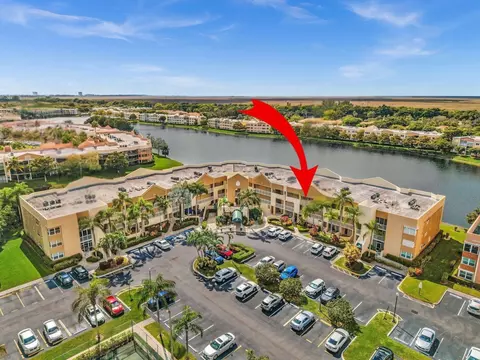 7377 Granville Dr #311, Fort Lauderdale, FL 33321