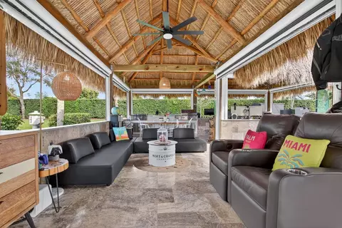 161 N Cortez Dr #161, Margate, FL 33068