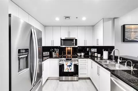 511 SE 5th Ave #2121, Fort Lauderdale, FL 33301