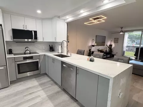 3750 NE 170th St #107, North Miami Beach, FL 33160