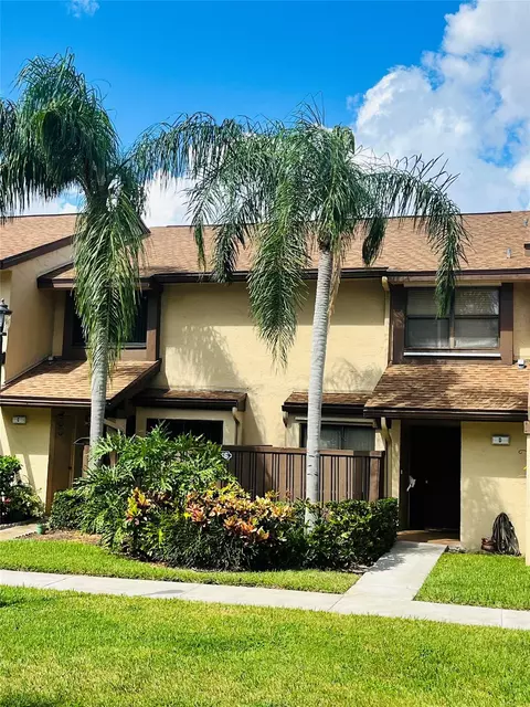 3966 Cocoplum Cir #D, Coconut Creek, FL 33063