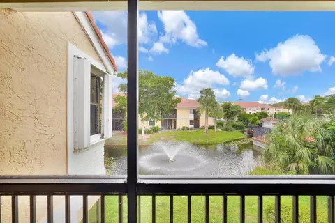 5861 Riverside #206, Pompano Beach, FL 33067