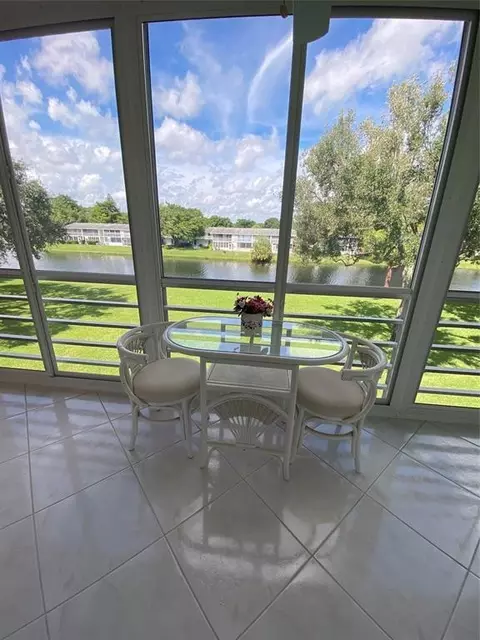 3012 Westbury F #3012, Deerfield Beach, FL 33442