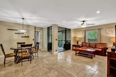 2518 Carambola Cir N #1813, Coconut Creek, FL 33066