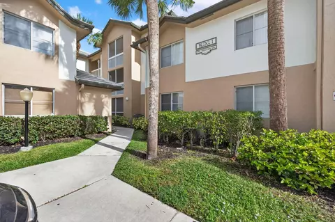 9977 Westview Dr #136, Coral Springs, FL 33076