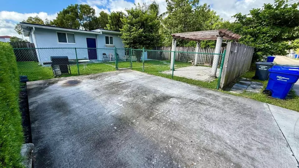 Exterior - 1935 Fletcher St A B, Hollywood, FL 33020 photo 3 of 4