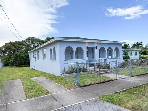 5431 SW 22nd, West Park, FL 33023