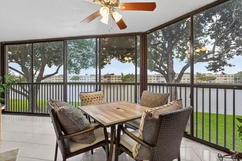 7445 Fairfax #209, Fort Lauderdale, FL 33321