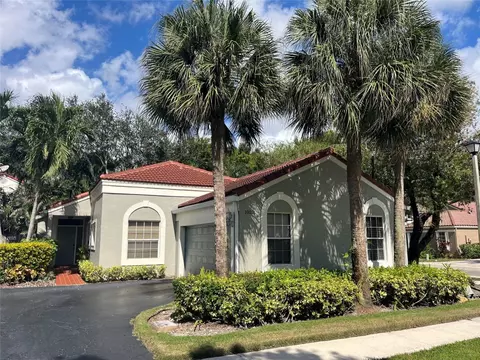 10301 NW 11th, Plantation, FL 33322