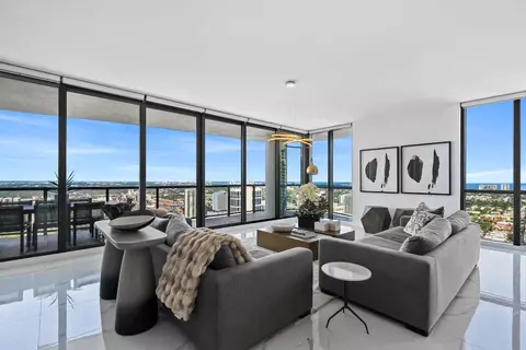 100 E Las Olas Blvd #4001, Fort Lauderdale, FL 33301
