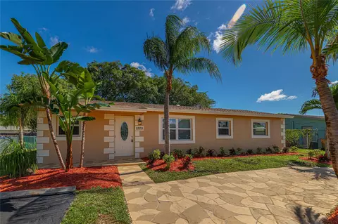 1220 SW 6th Ter, Deerfield Beach, FL 33441