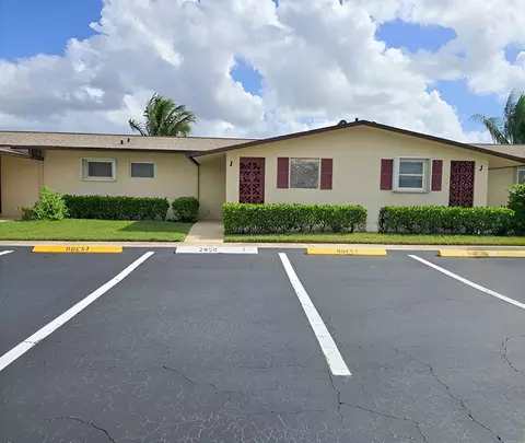 2950 E Crosley Dr #I, West Palm Beach, FL 33415