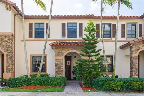 3216 SE 6th, Homestead, FL 33033